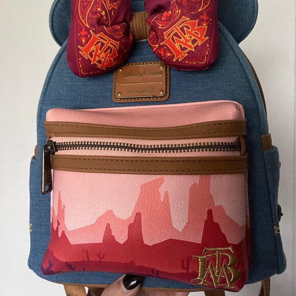 Loungefly Minnie Mouse Main Attraction Big Thunder Mountain Mini Backpack - Picture 4 of 4